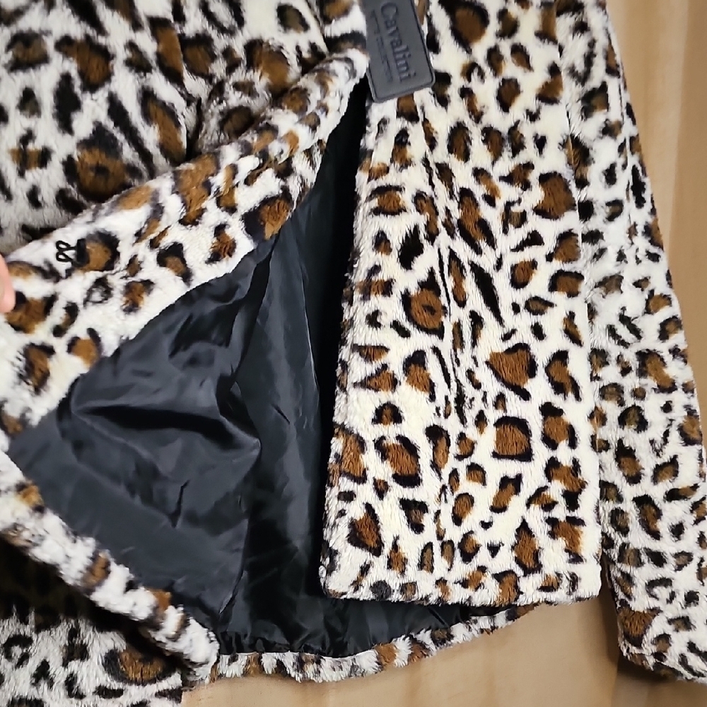 Cavalini Animal Print Teddy Jacket - Picture 6 of 6